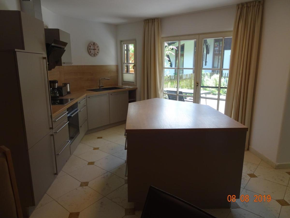 Huge And Calm Apartment In Central Garmisch Екстериор снимка