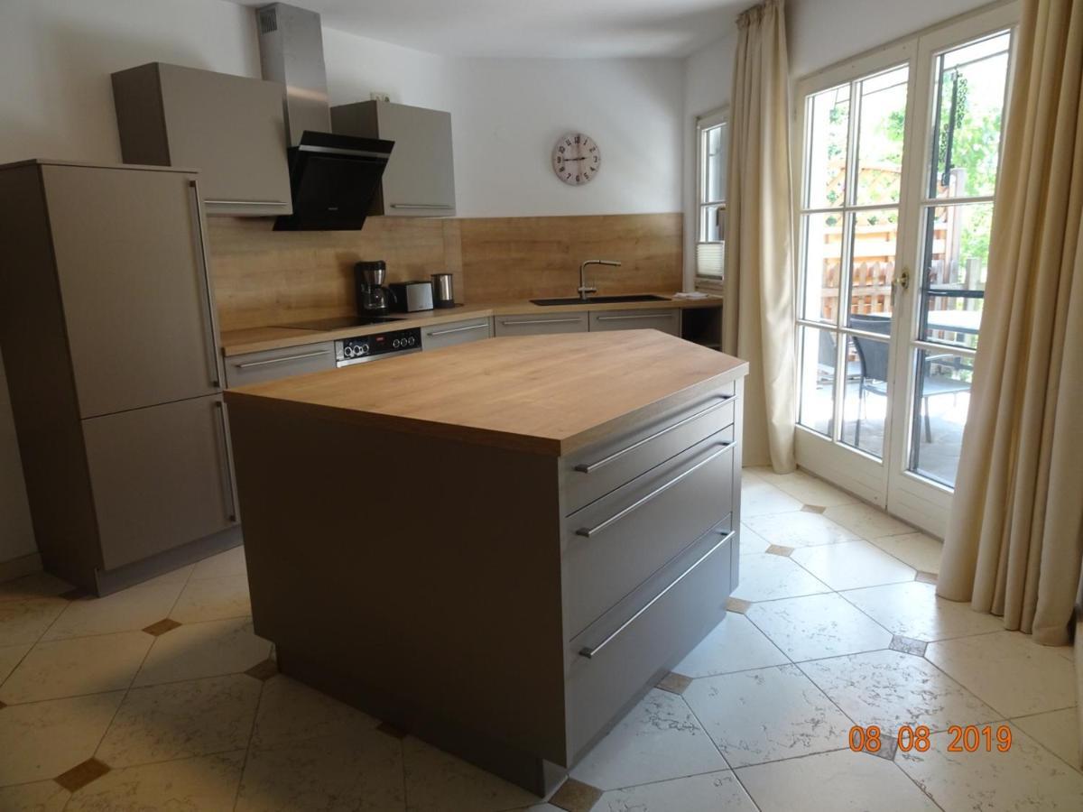 Huge And Calm Apartment In Central Garmisch Екстериор снимка